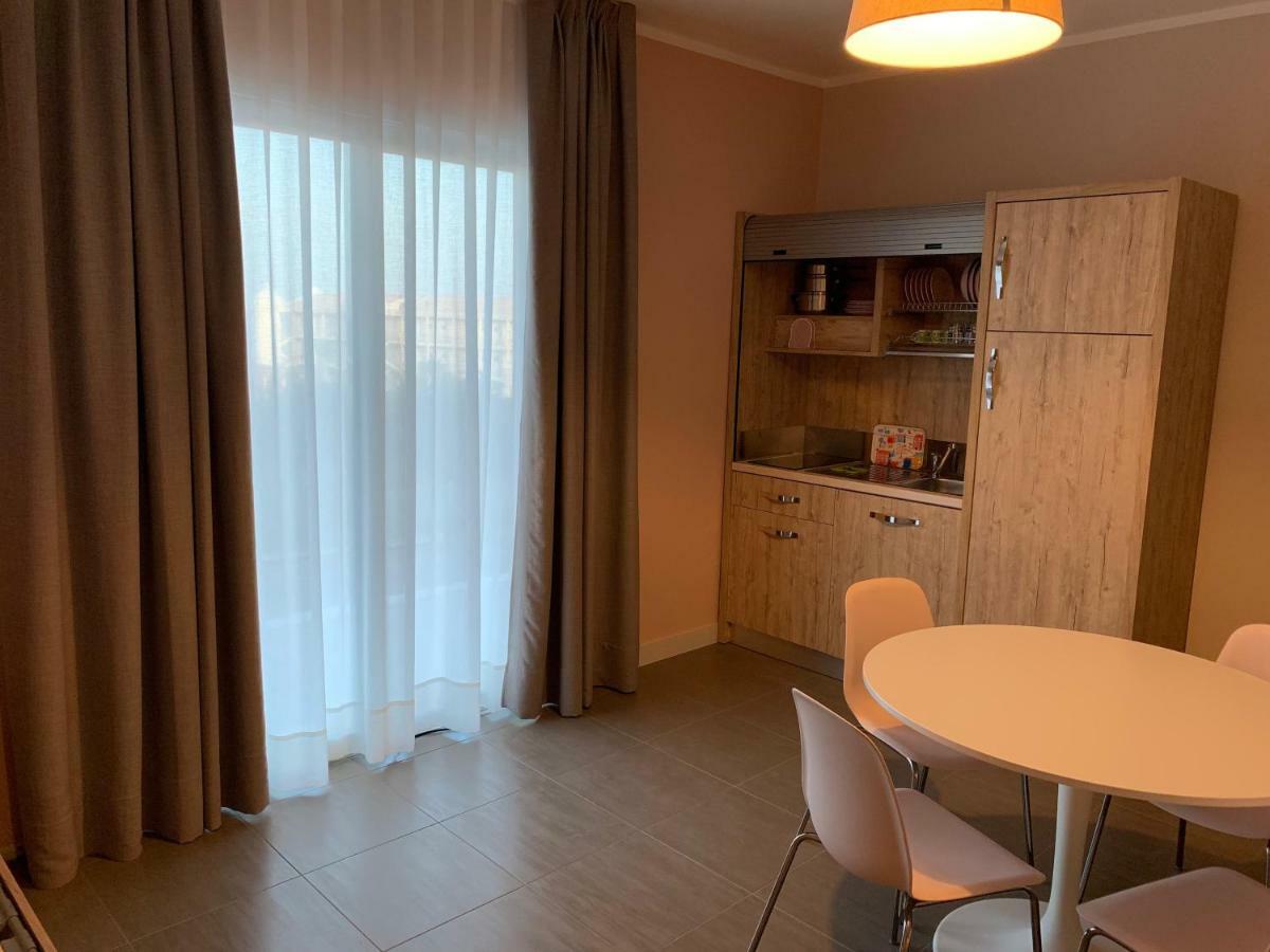 Red'S Apartments 토레 멜리사 외부 사진
