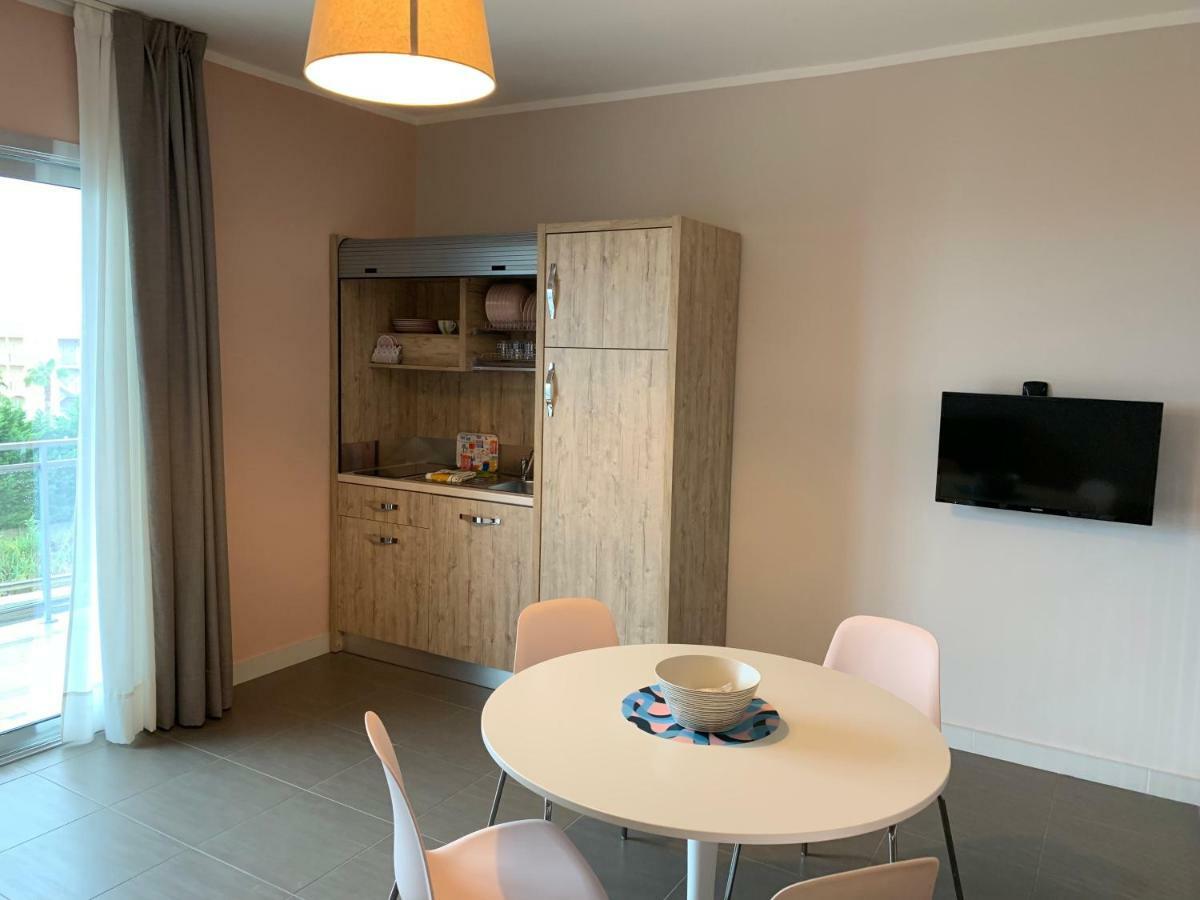 Red'S Apartments 토레 멜리사 외부 사진